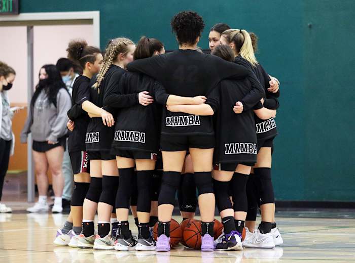 Tualatin.Tigard.girls-basketball.Dan-Brood.2